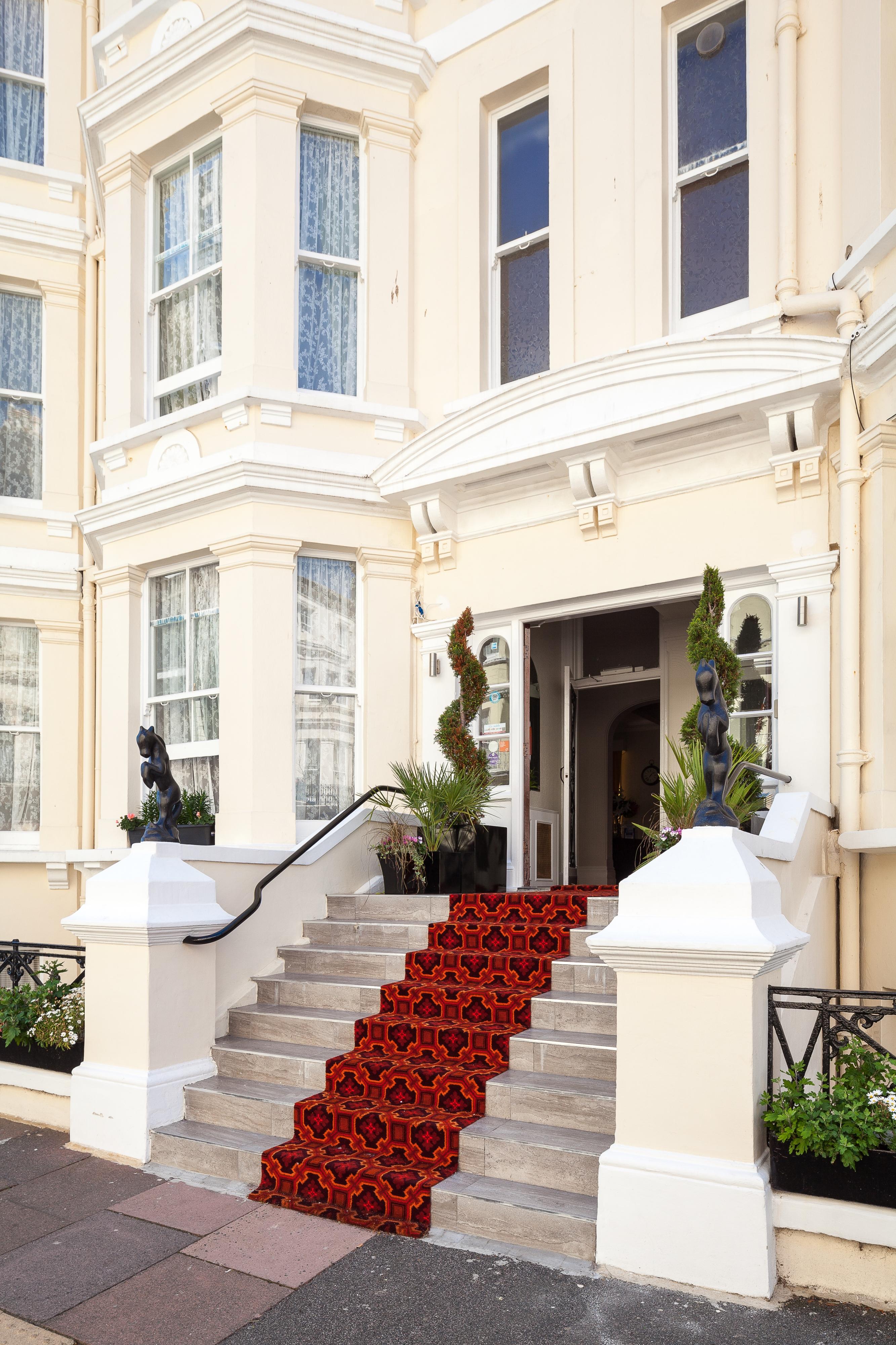 Pearl & Pebbles Eastbourne Hotel Ngoại thất bức ảnh
