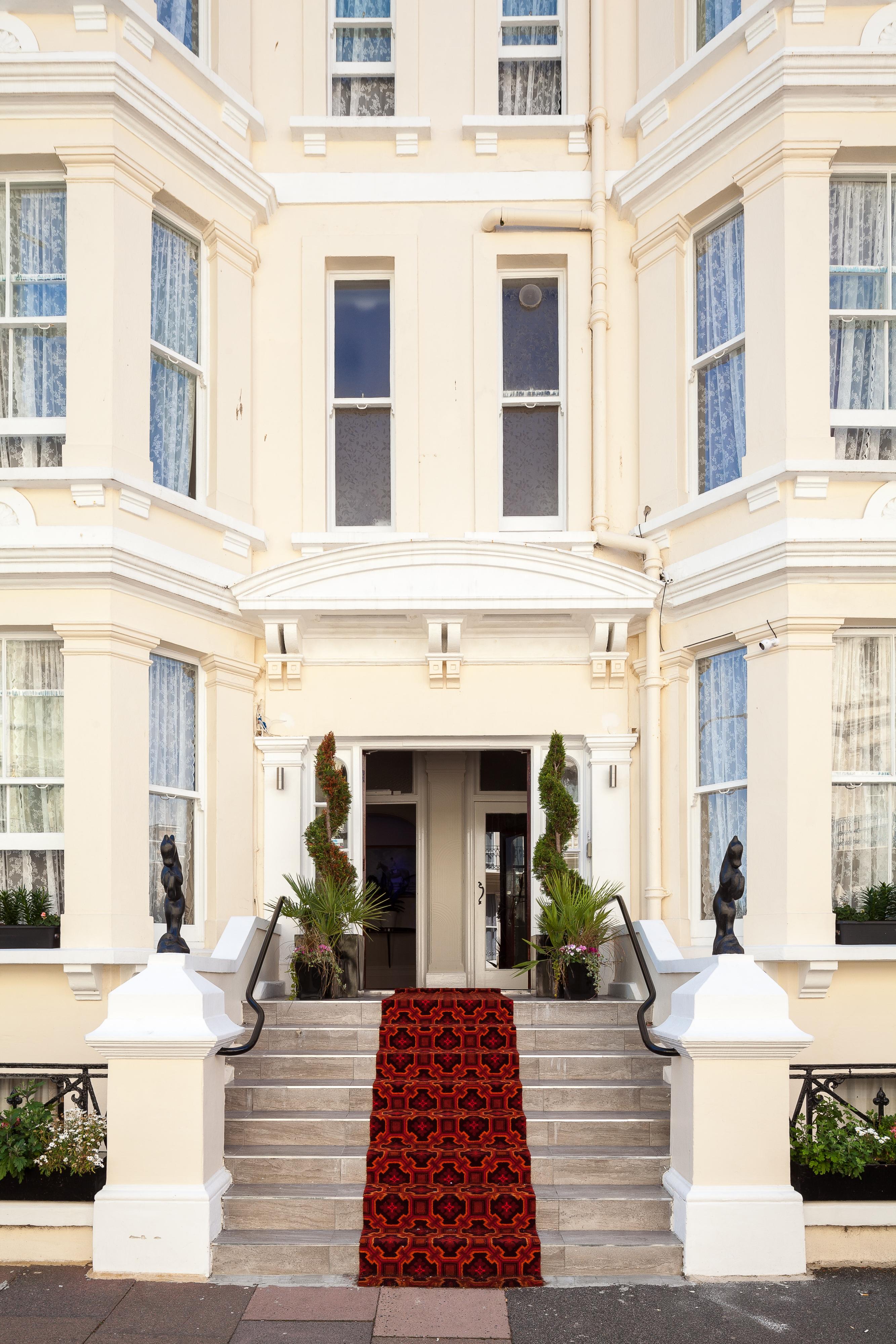 Pearl & Pebbles Eastbourne Hotel Ngoại thất bức ảnh